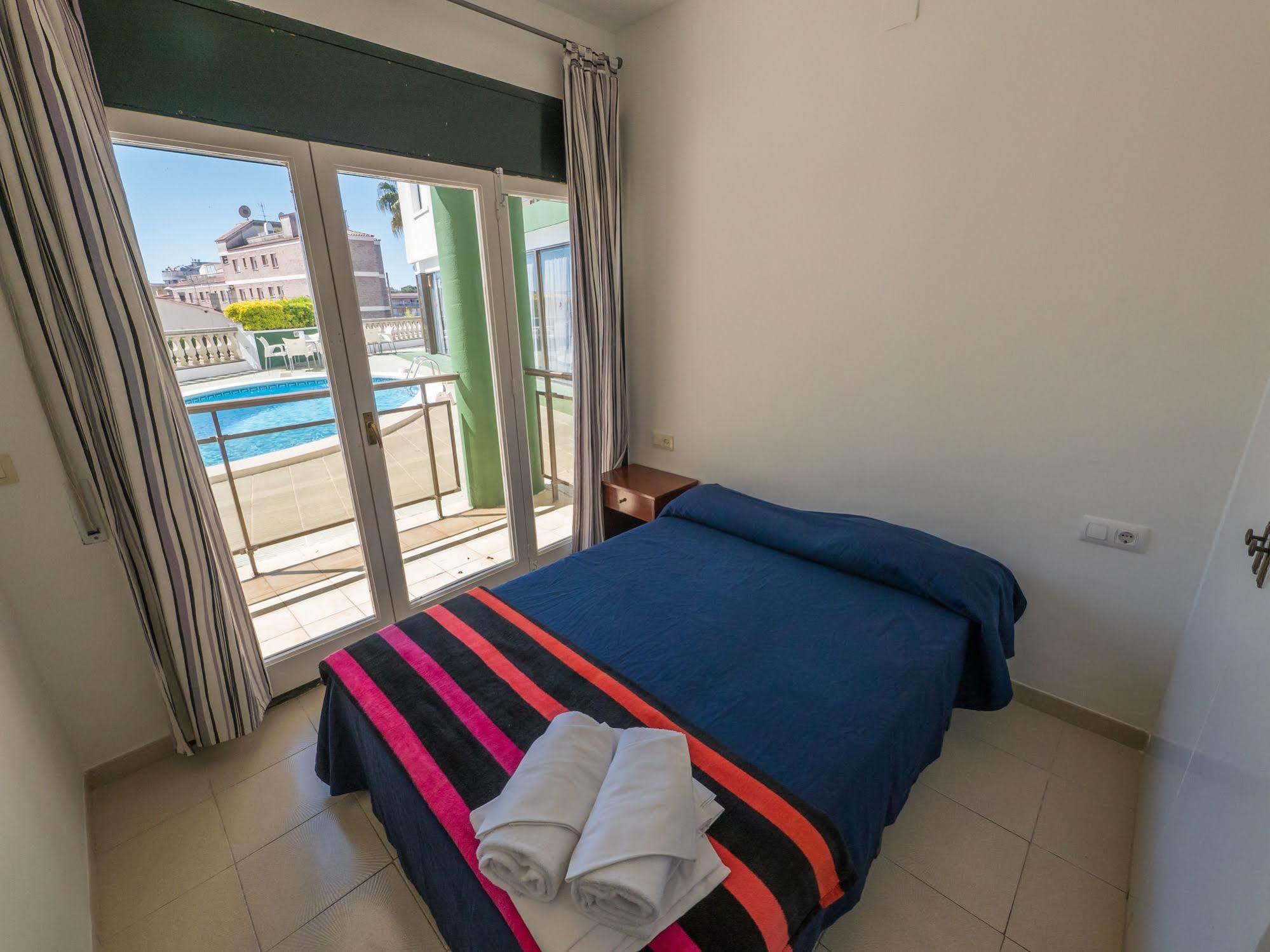 Apartamentos Ar Melrose Place Lloret de Mar Exterior foto